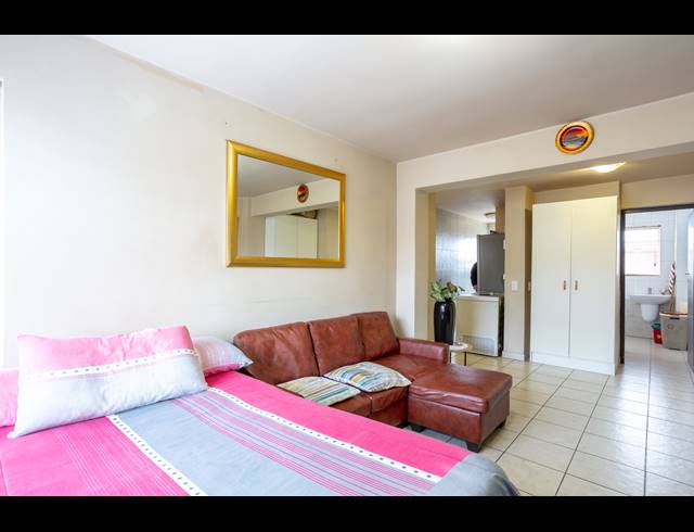12 BEDROOM APARTMENT BLOCK FOR SALE IN KENSINGTON